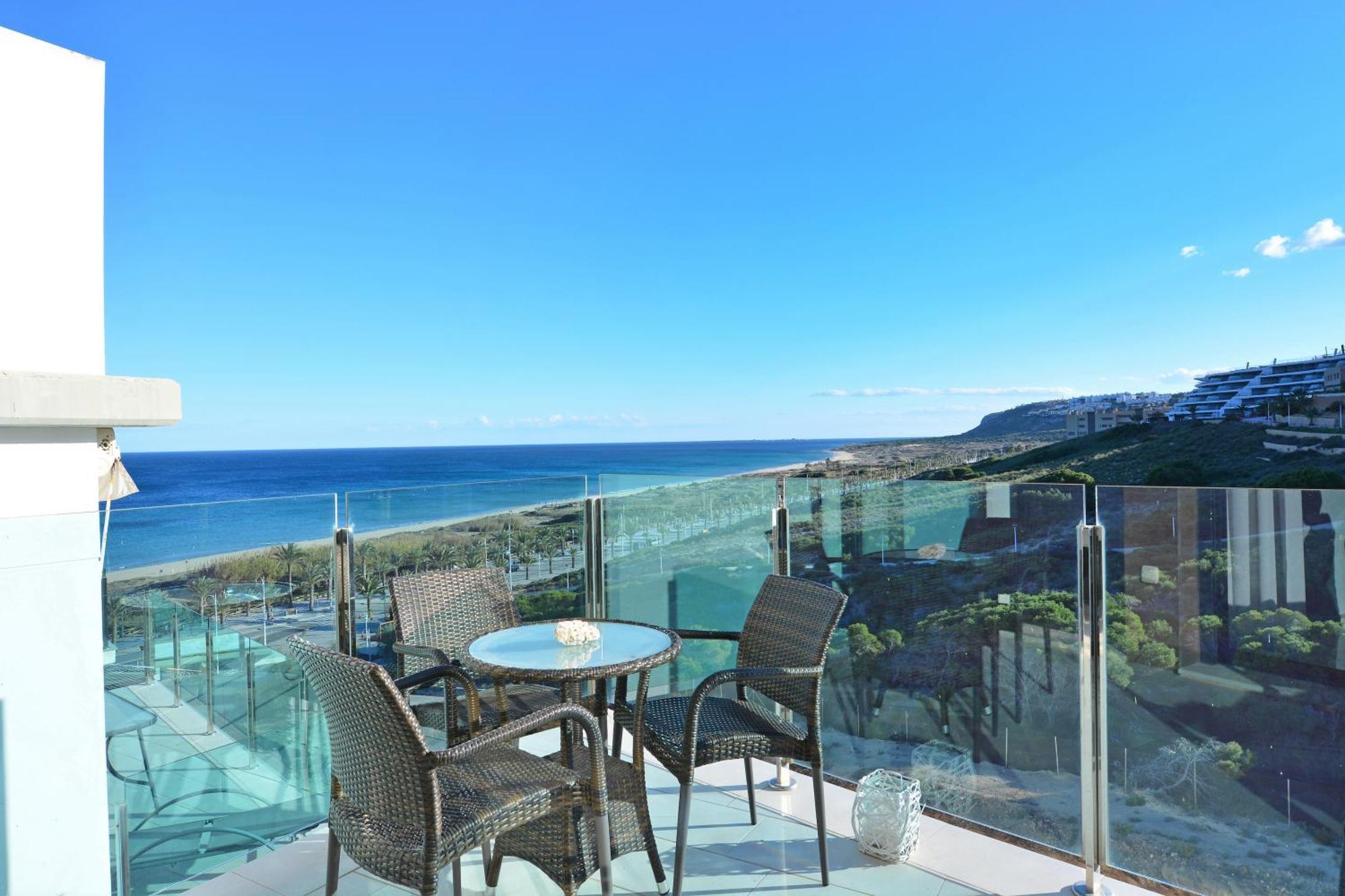 Beachfront Luxury Apartments By Nras Arenales del Sol Pokój zdjęcie