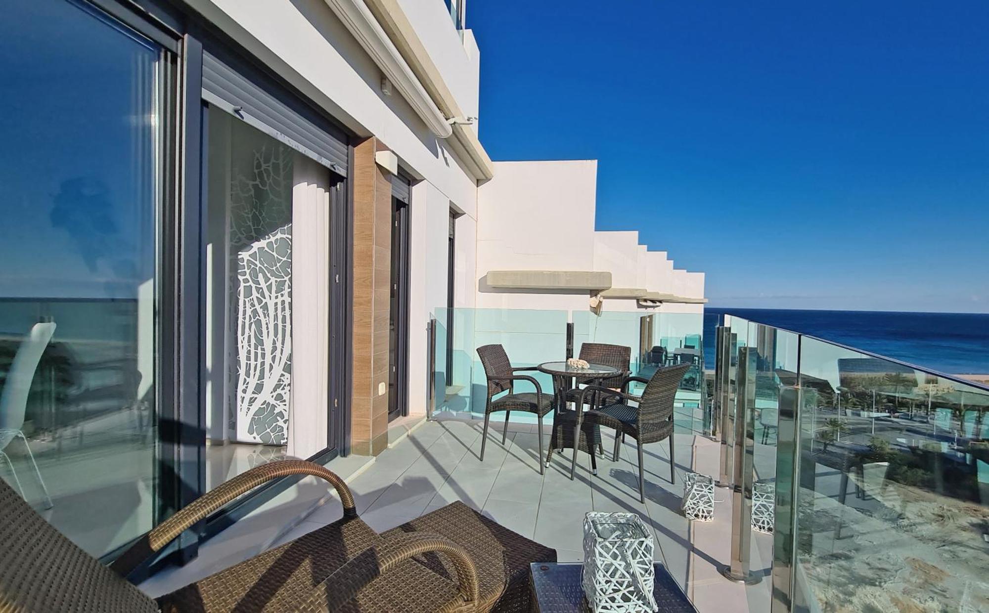 Beachfront Luxury Apartments By Nras Arenales del Sol Pokój zdjęcie