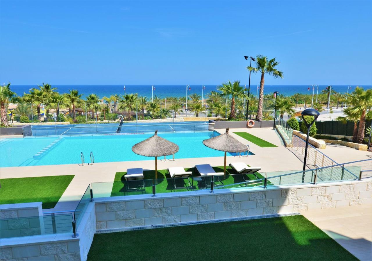 Beachfront Luxury Apartments By Nras Arenales del Sol Zewnętrze zdjęcie